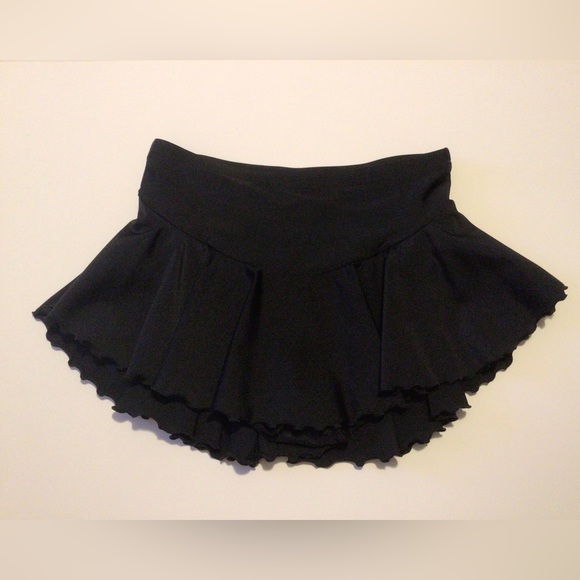 Mondor Figure Skating Skirt - Picture 2 of 5